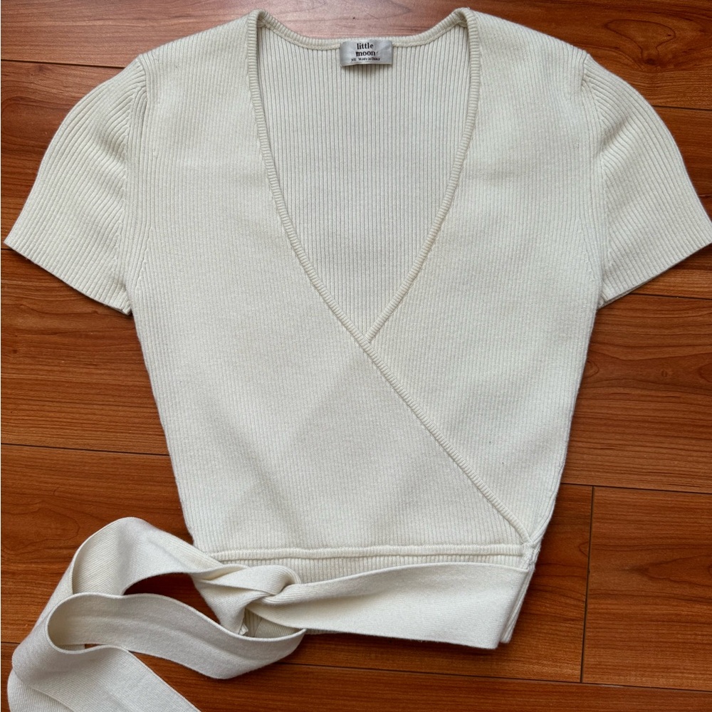 Aritzia wrap front top